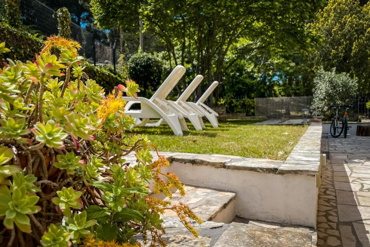 Holiday Home Sofia Porec Exterior photo